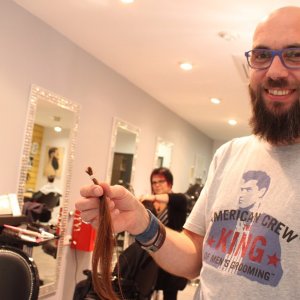 Un coiffeur s’engage contre le cancer