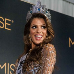 Miss France 2016 devient miss Univers !