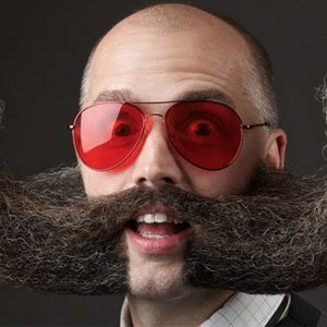 Le 1er championnat international de France de barbe et moustache