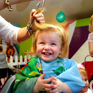 Conseils Pour Travailler Avec Les Enfants Nerveux Agites En Salon De Coiffure Biblond Pour Les Coiffeurs