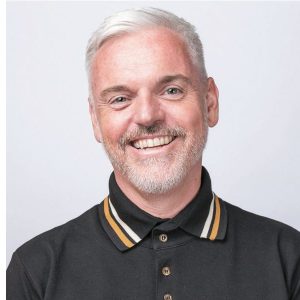 3 questions à… Mark Coates, directeur principal de la formation internationale chez Olaplex